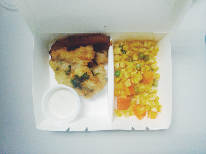 Fish Fillet with Tartar Sauce; Buttered Corn, Carrots and Peas (PHP 70 with rice)
