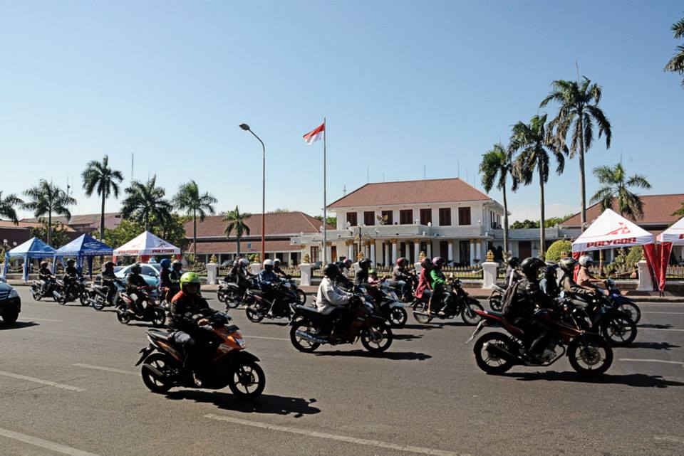 Surabaya: Transit Point