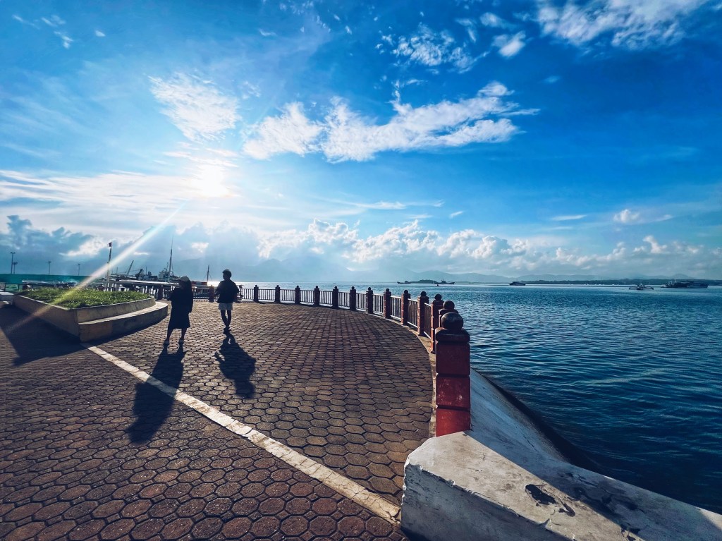 48 Hours in Puerto Princesa: Past Entanglements, Present&nbsp;Bonds